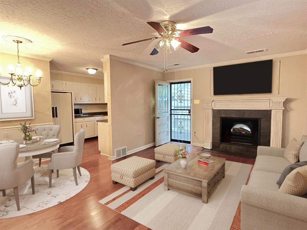 Fords Station Rd, Germantown, TN 38138