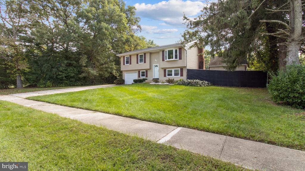 Copley Ave, Waldorf, MD 20602
