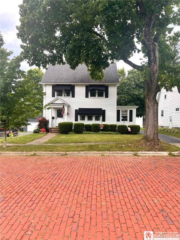 Sturges St, Jamestown, NY 14701