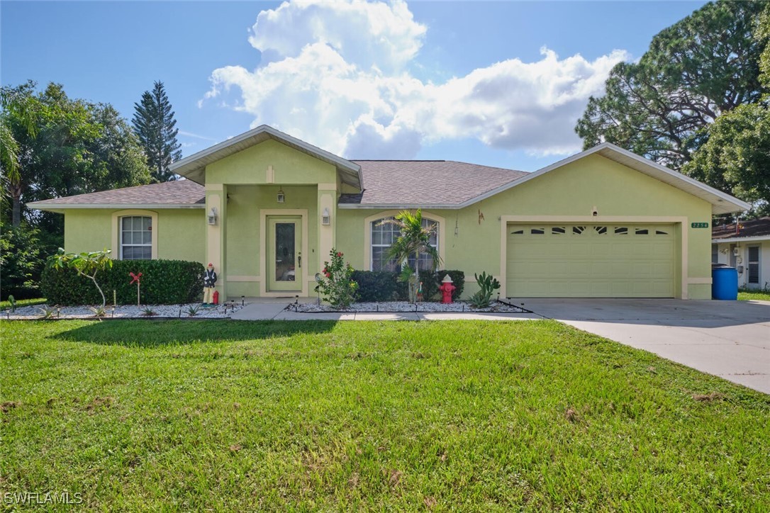 Davis Blvd, Fort Myers, FL 33905