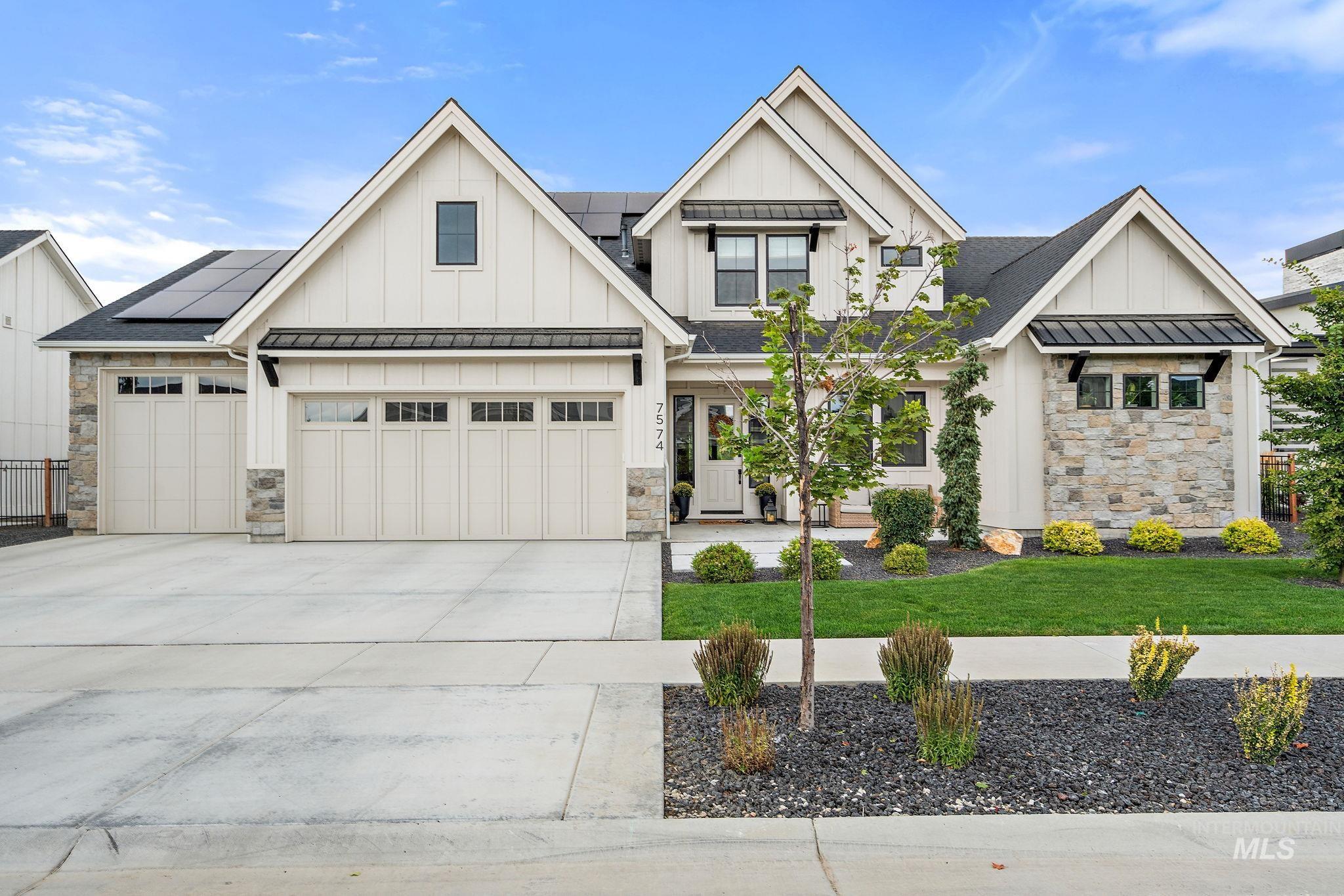 Palamas Dr, Eagle, ID 83616