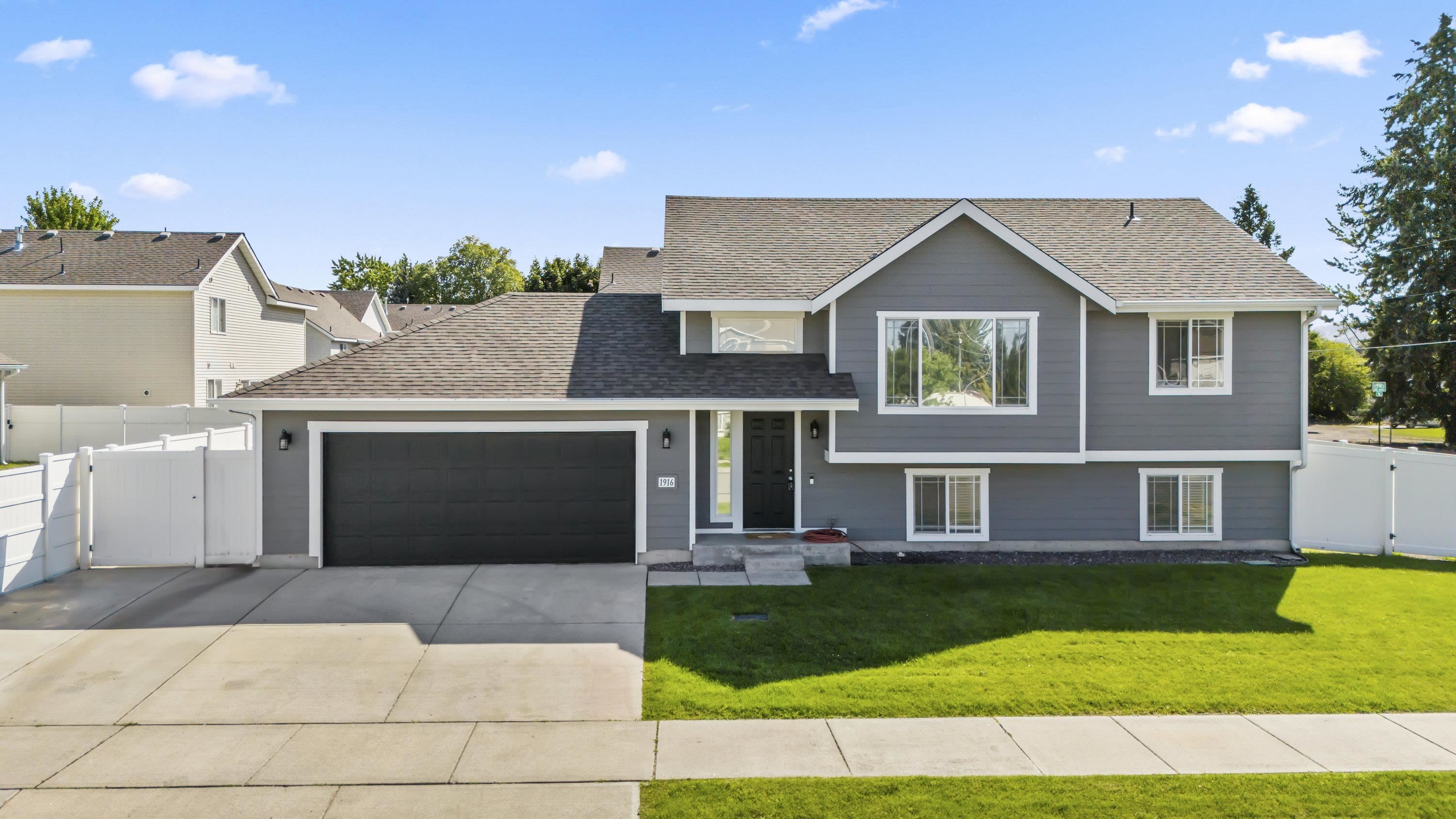 Arc Rd, Spokane Valley, WA 99016