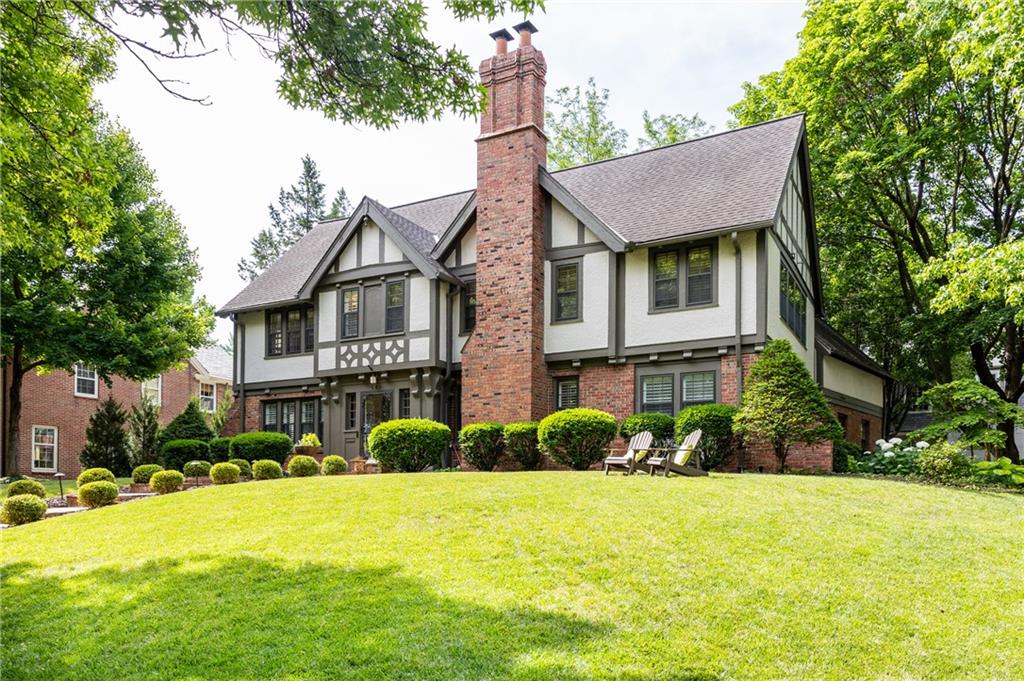 Meyer Blvd, Kansas City, MO 64113