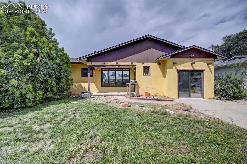 Jasper Dr, Colorado Springs, CO 80911