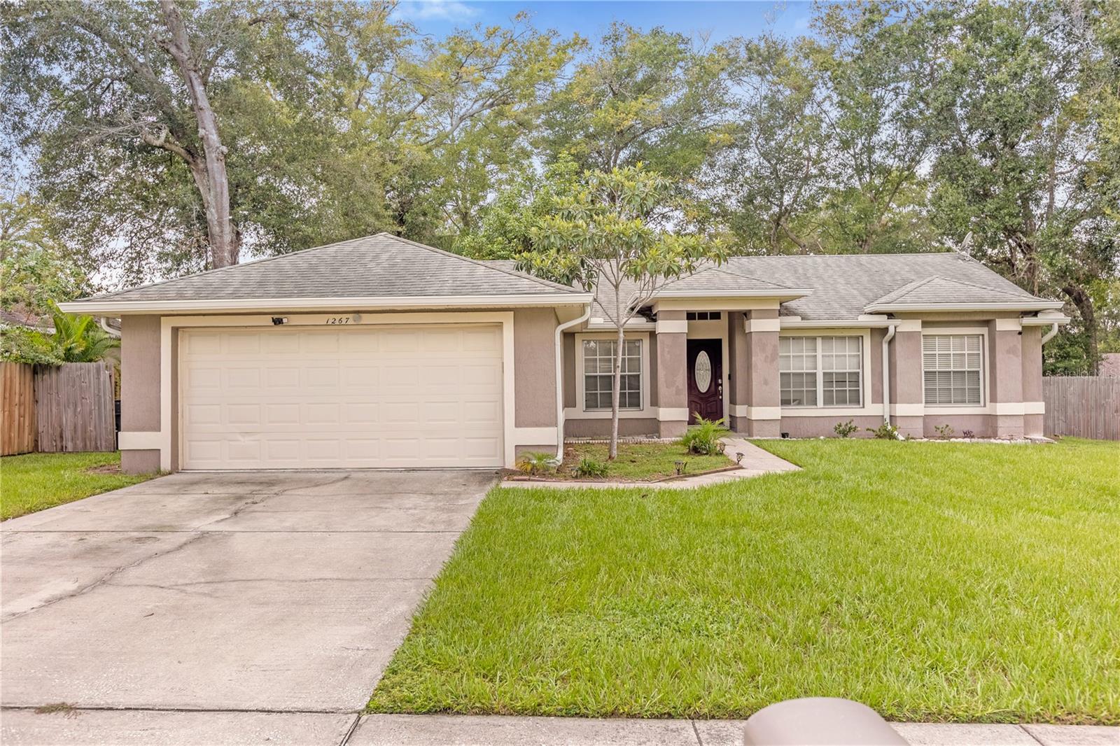 Dunbridge St, Apopka, FL 32703