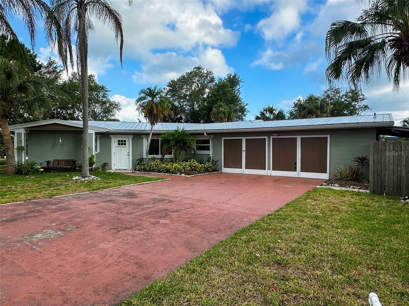 Bay Ave, Osprey, FL 34229