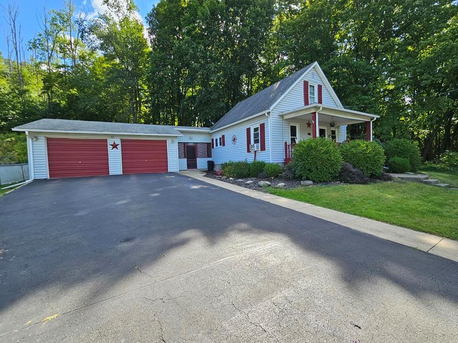 Reynolds Ave, Corning, NY 14830