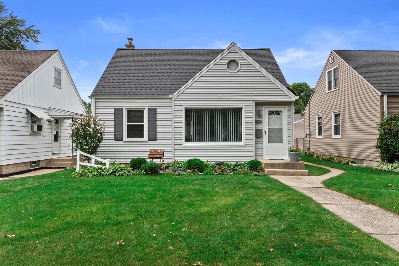 88th St, Milwaukee, WI 53222