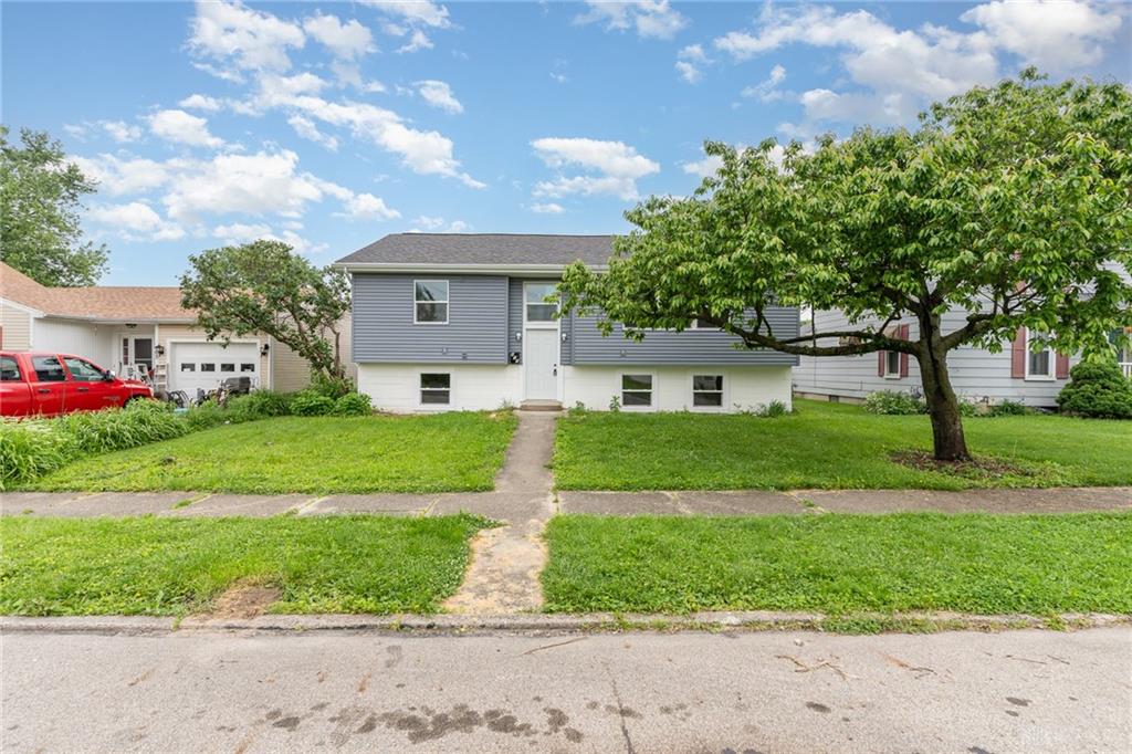 Lake St, Troy, OH 45373