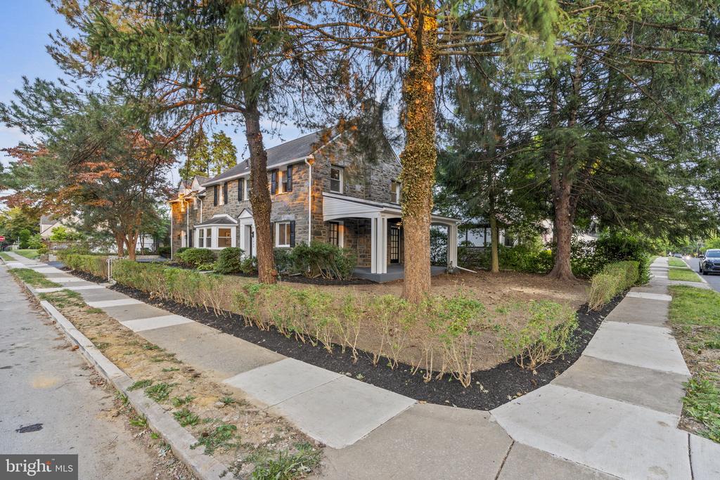 Drexel Ave, Drexel Hill, PA 19026