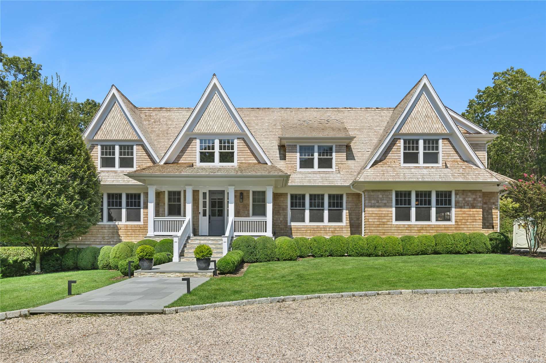 Parkside Ave, Southampton, NY 11968