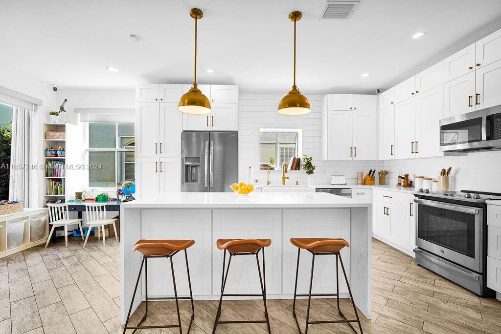 Yellowheart Way, Hollywood, FL 33019