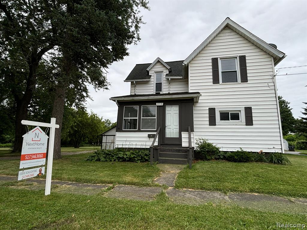 Kent St, Durand, MI 48429