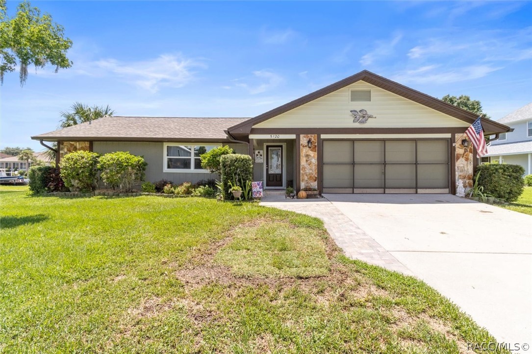 Mystic Pt, Homosassa, FL 34448