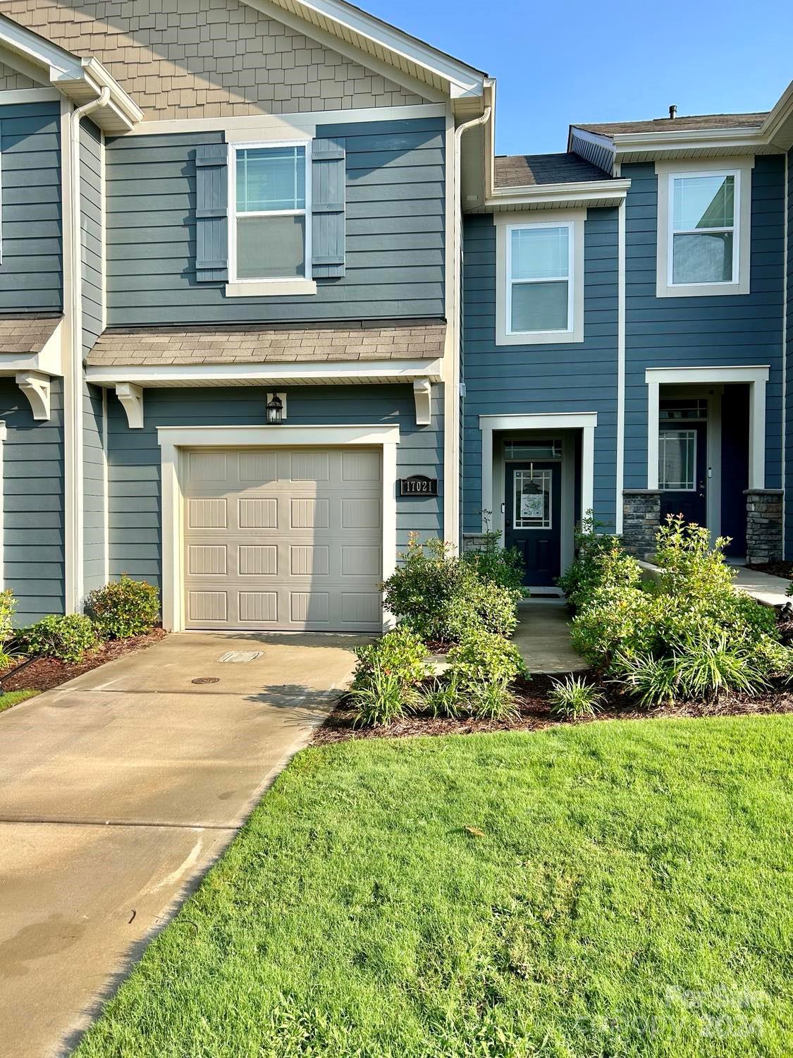 Carolina Hickory Dr, Huntersville, NC 28078