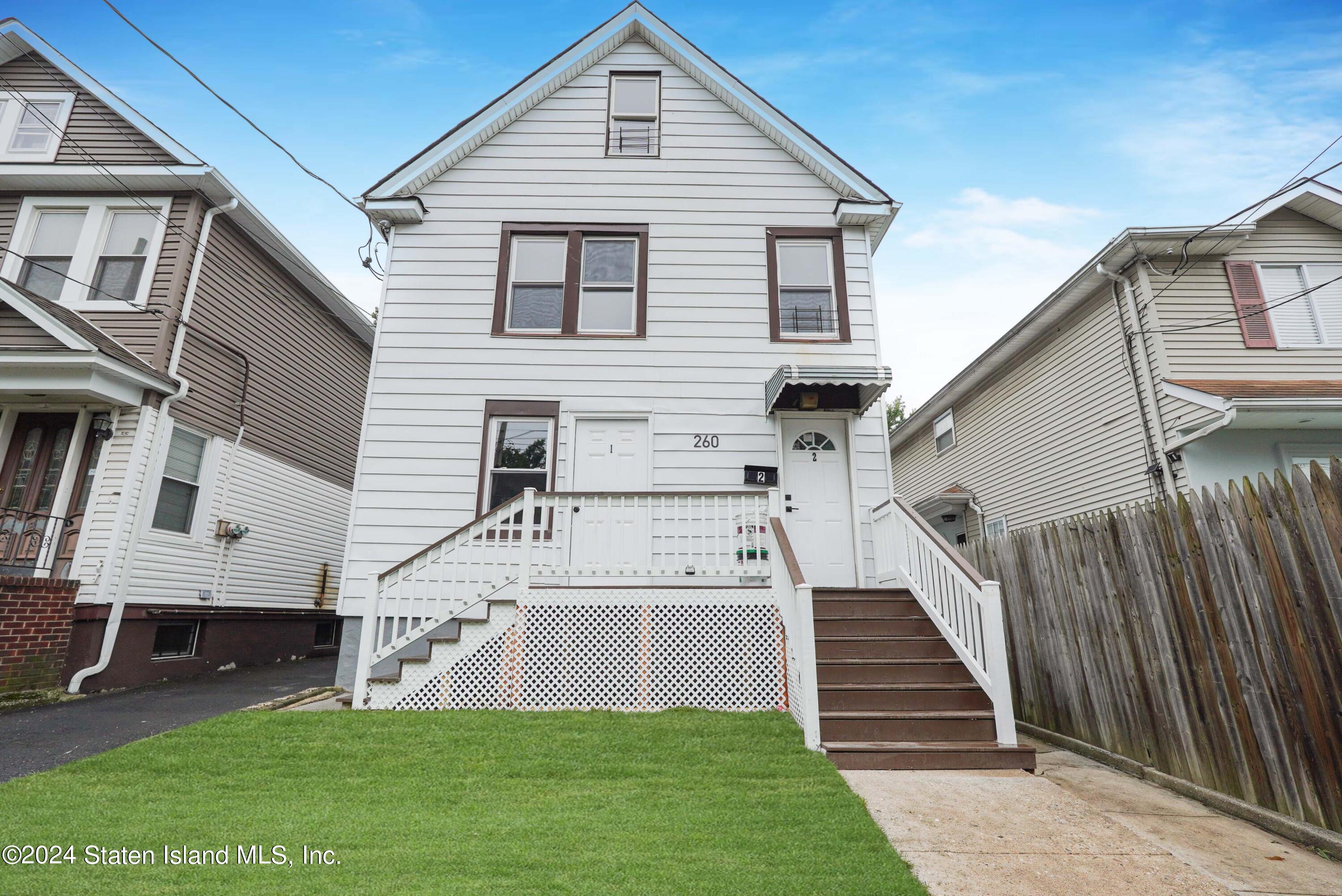 Davis Ave, Staten Island, NY 10310