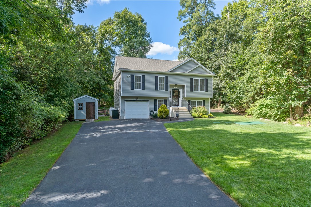 Scott Rd, Cumberland, RI 02864