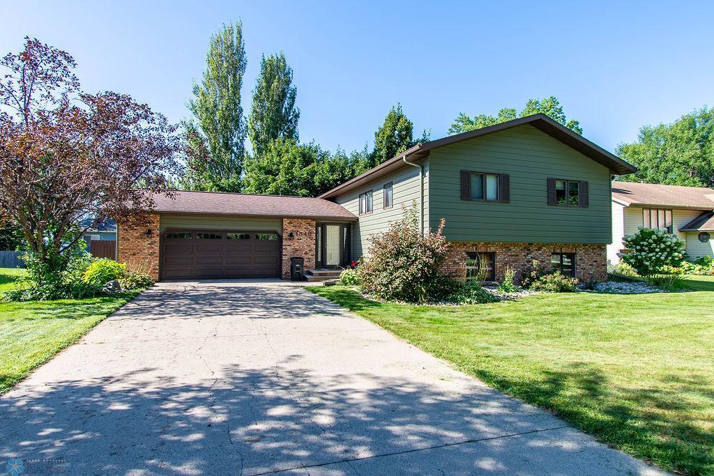 30th Ave, Fargo, ND 58103 #1