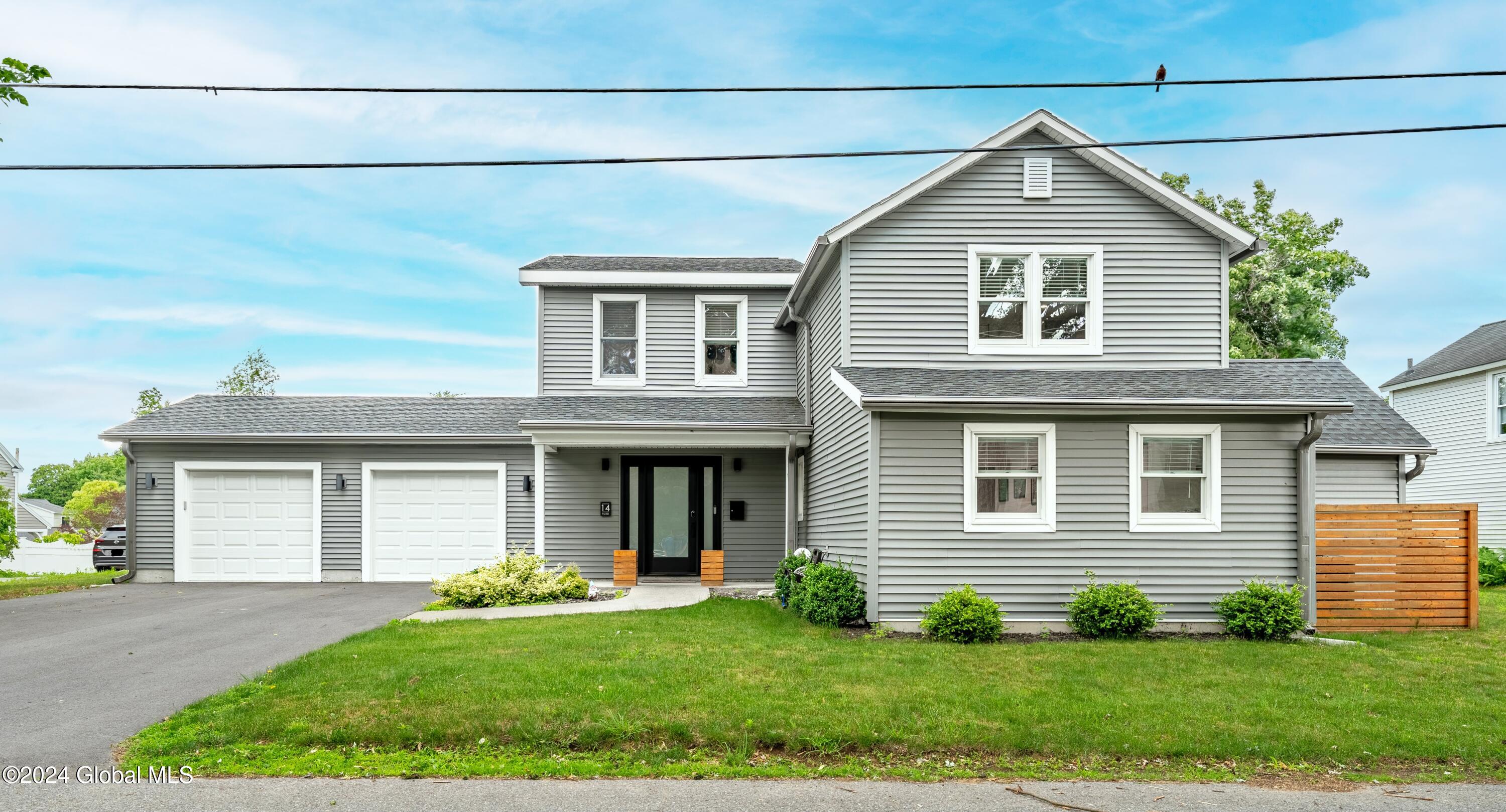 Hyde St, Saratoga Springs, NY 12866