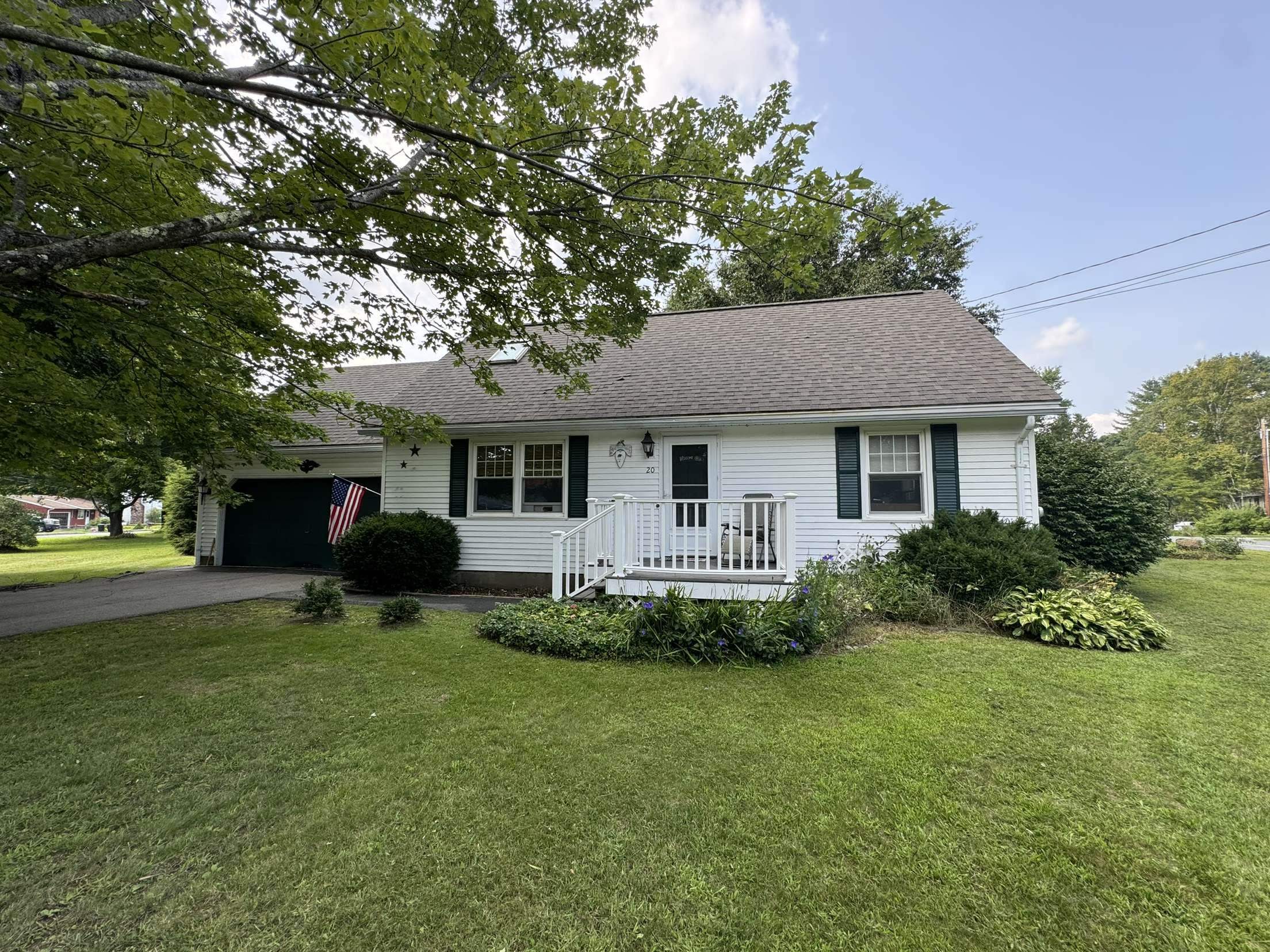 Meadow Dr, Springfield, VT 05156