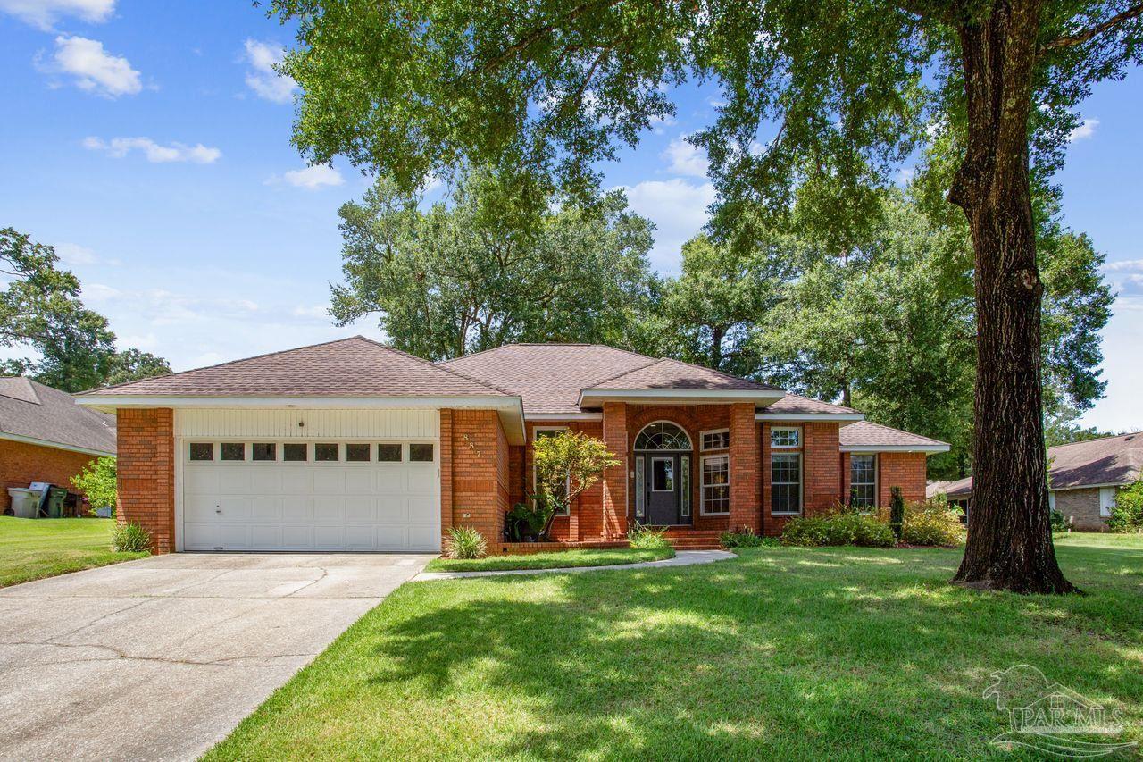 Lexington Rd, Pensacola, FL 32514
