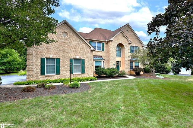 Kingsbridge Ln, Allentown, PA 18103