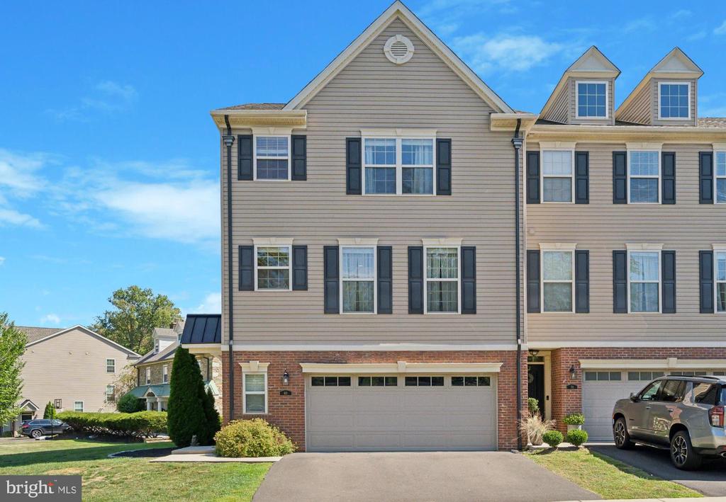 Platt Pl, Feasterville Trevose, PA 19053