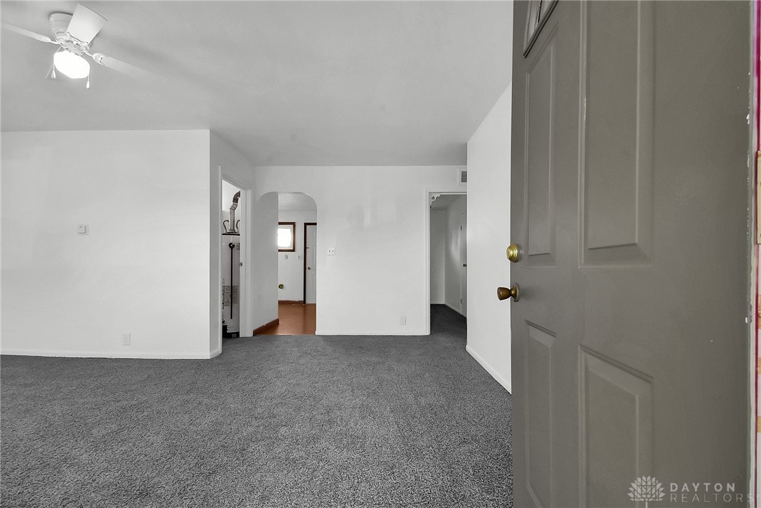 Hillcrest Ave, Xenia, OH 45385