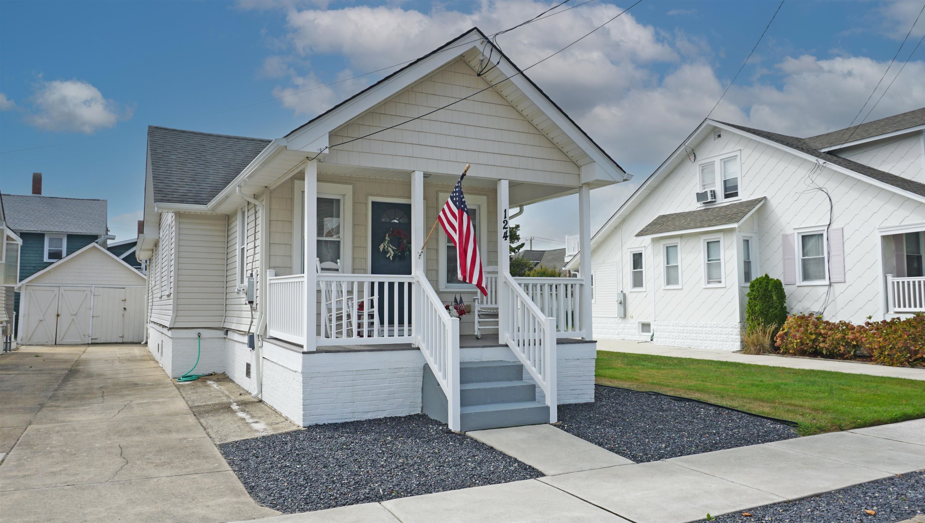 Lavender Rd, Wildwood, NJ 08260