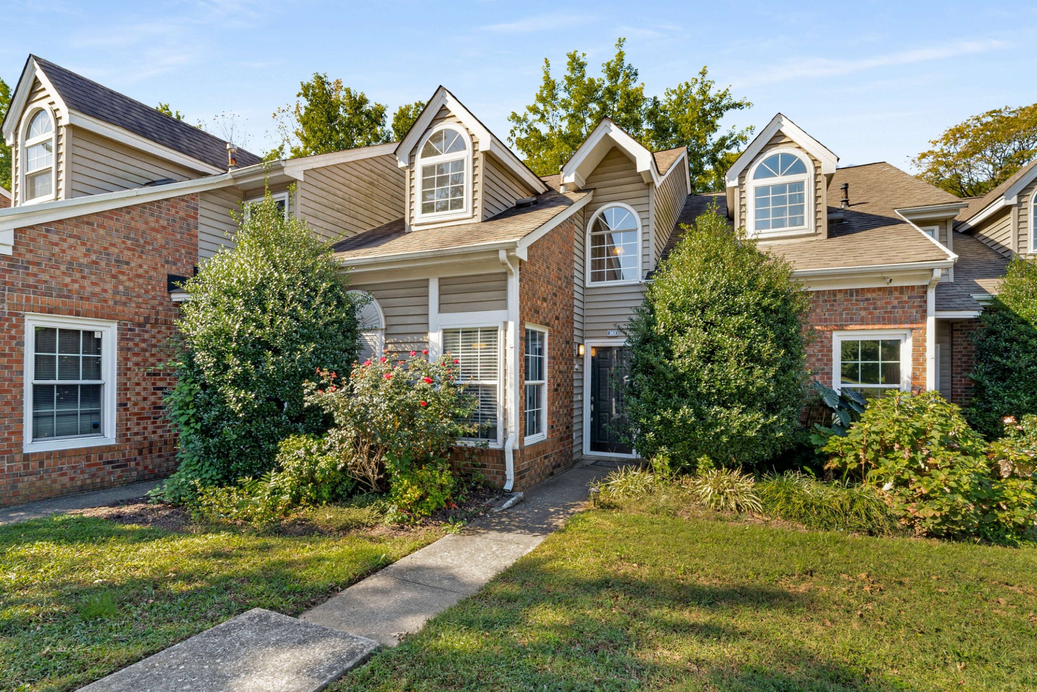 Yorkshire Cir, Nashville, TN 37211