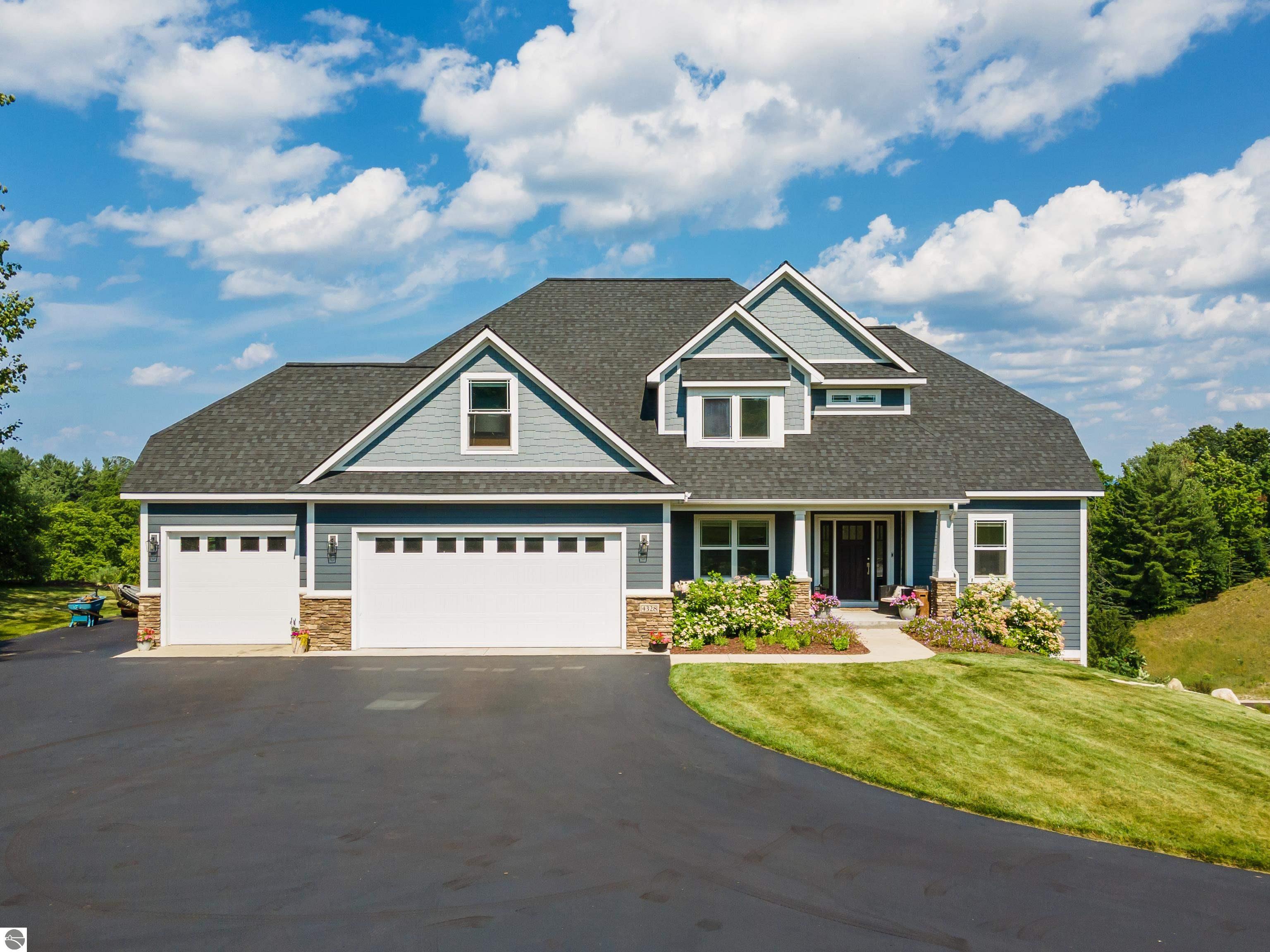 Buteo Dr, Traverse City, MI 49684