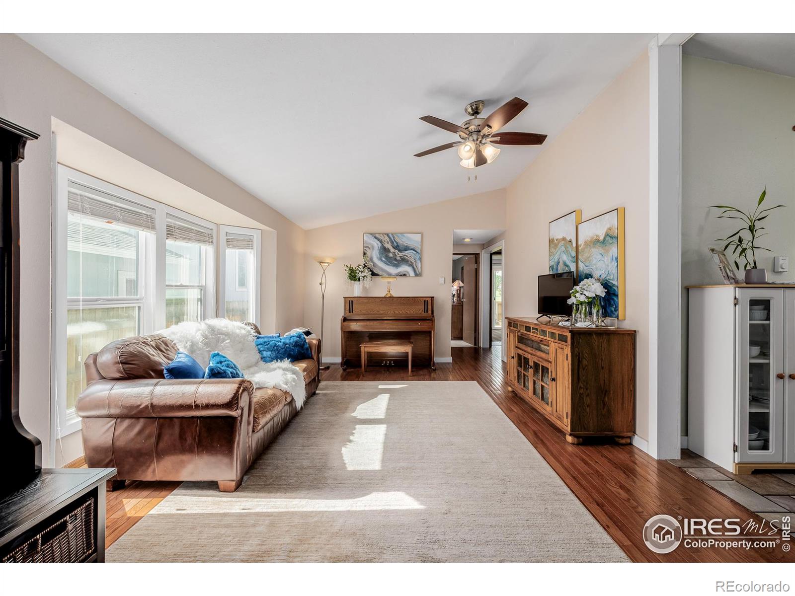 Troxell Ave, Longmont, CO 80503
