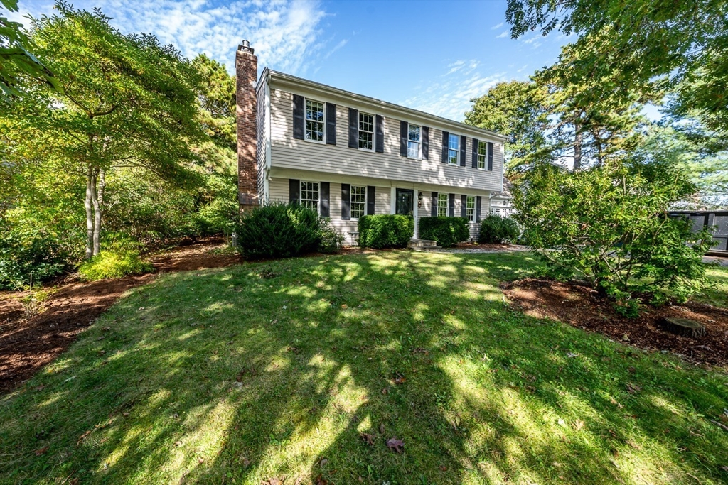 Noreast Dr, Harwich, MA 02645