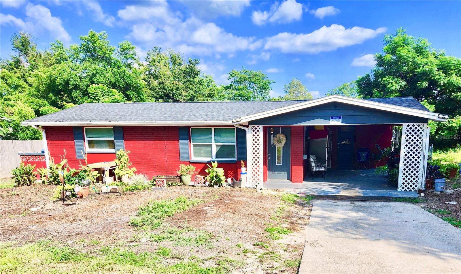 Desoto St, Beverly Hills, FL 34465