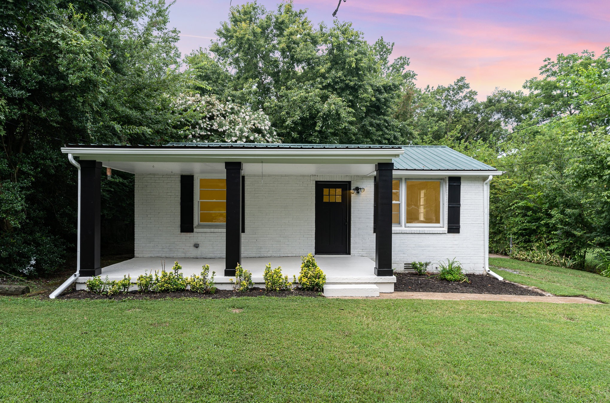 Keeton Ave, Old Hickory, TN 37138
