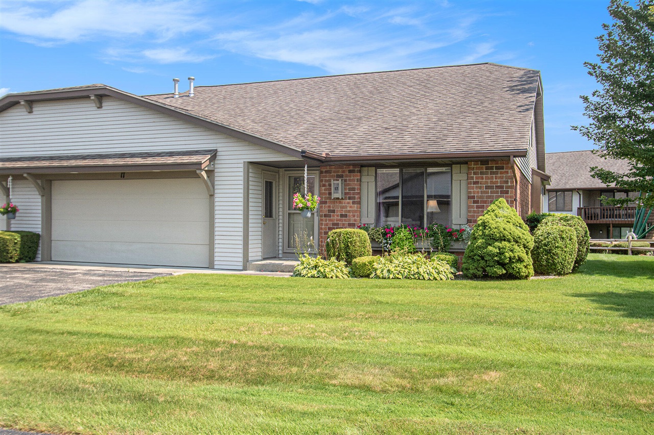Zeeland Pkwy, Zeeland, MI 49464