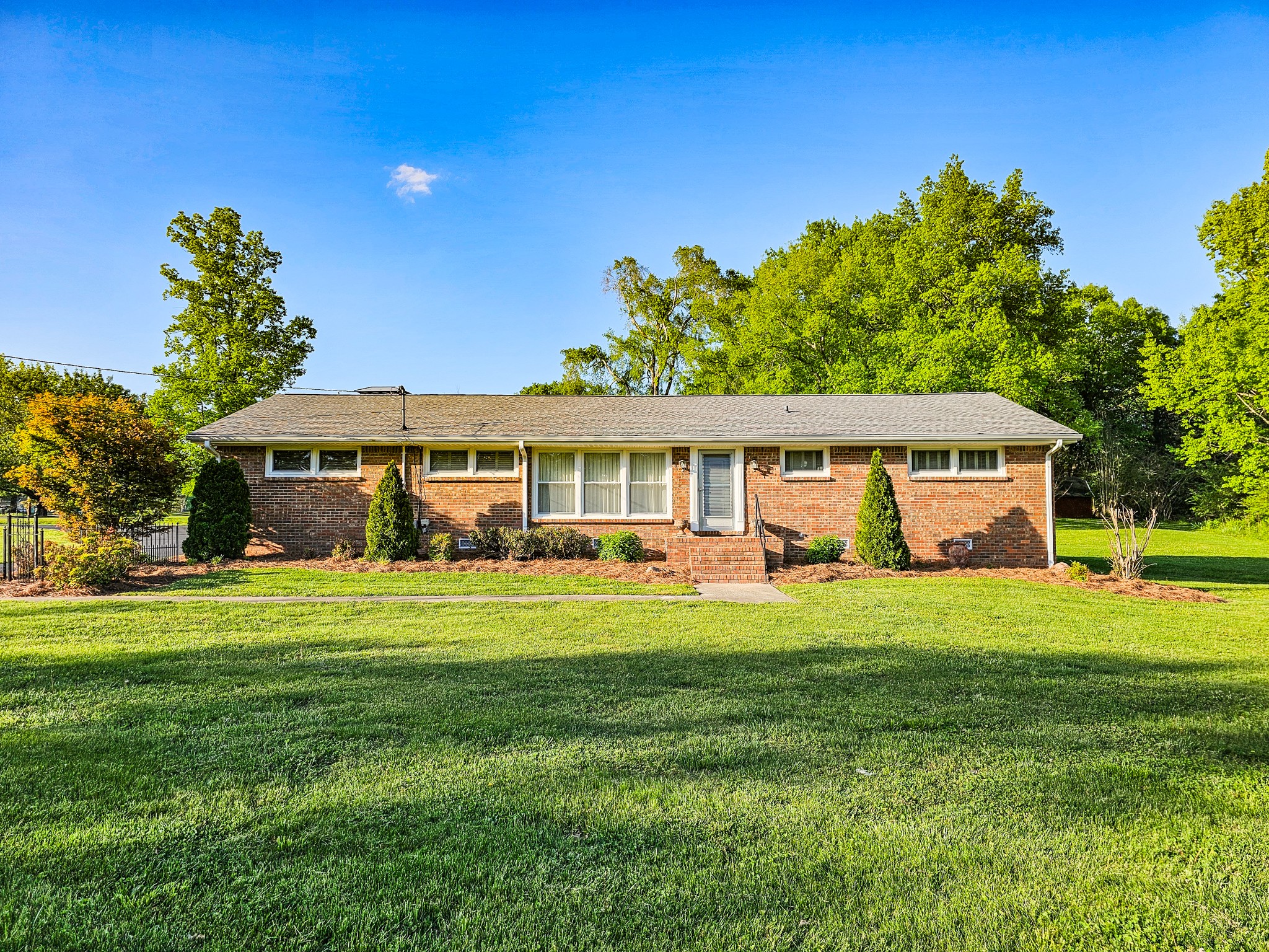 Valley Rd, Shelbyville, TN 37160