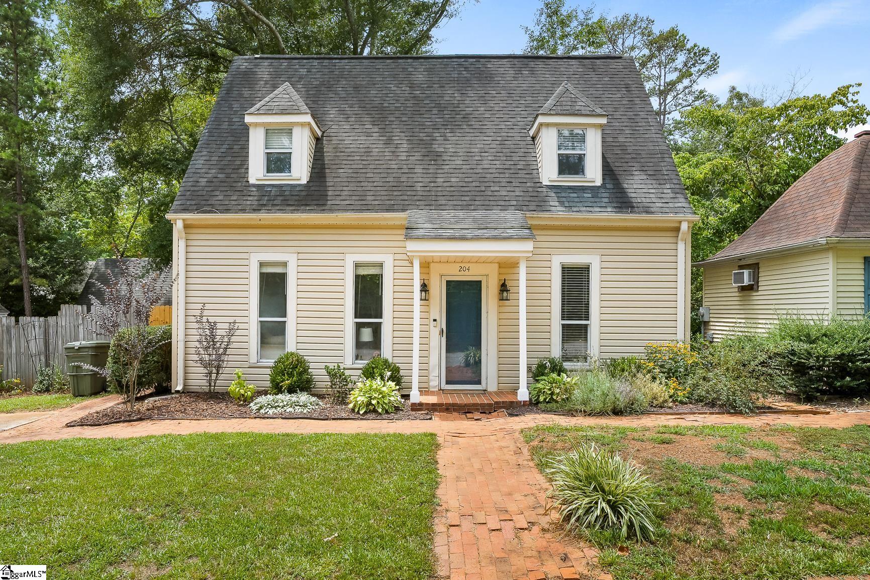 Reveres Way, Central, SC 29630