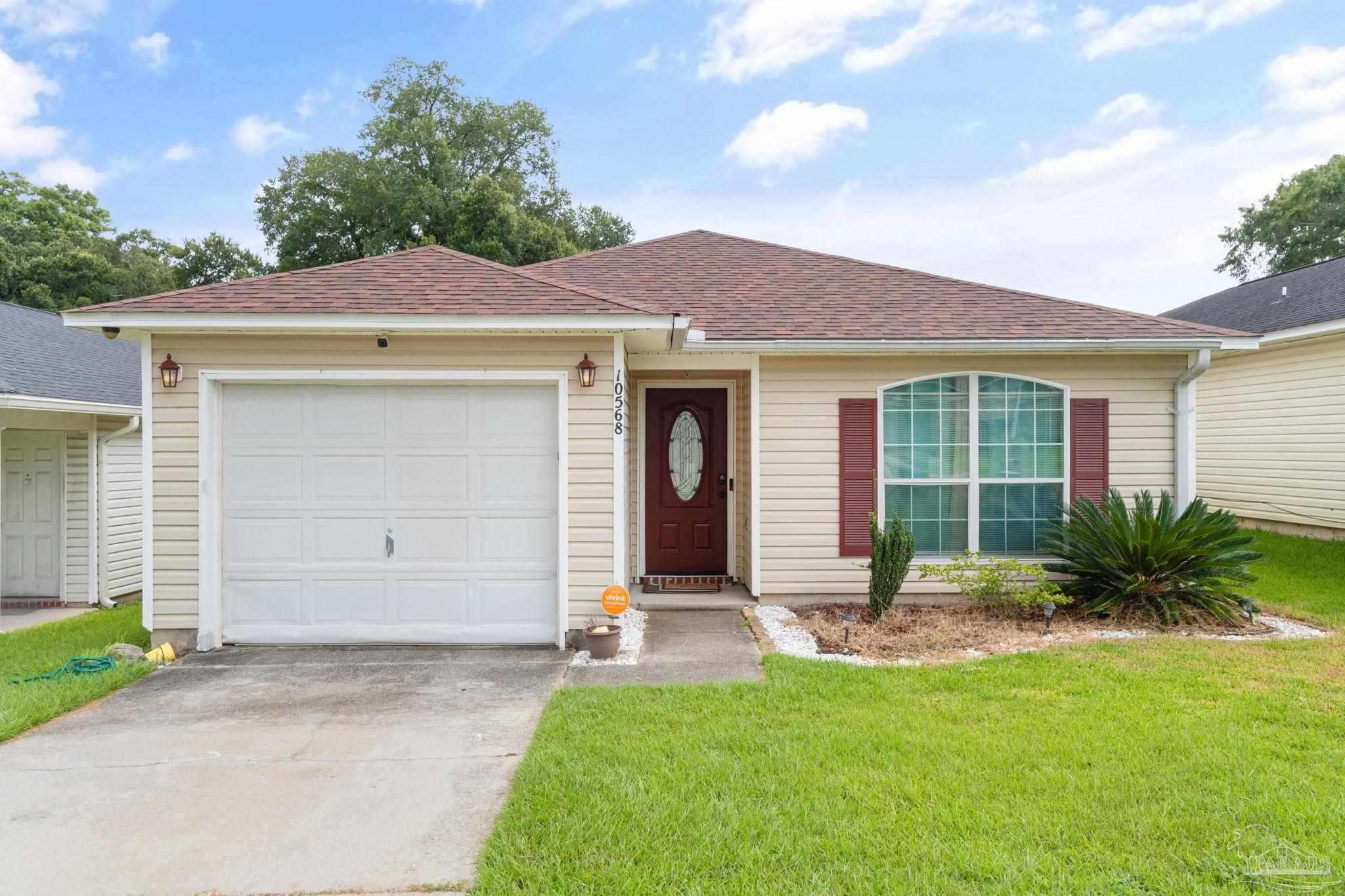 Wilderness Ln, Pensacola, FL 32534
