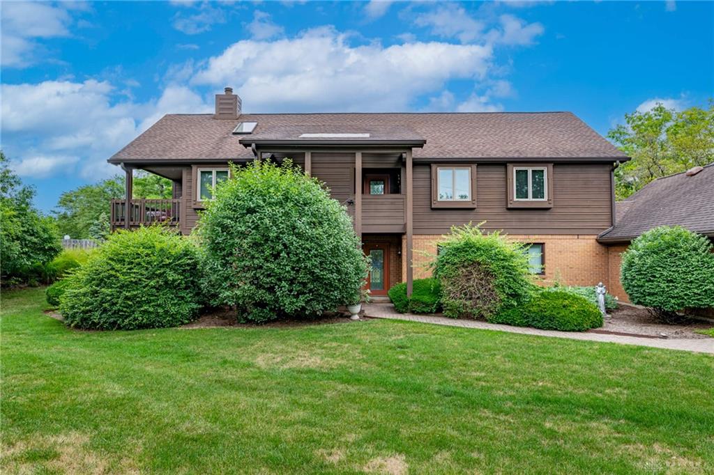 Bluffs Dr, Dayton, OH 45459