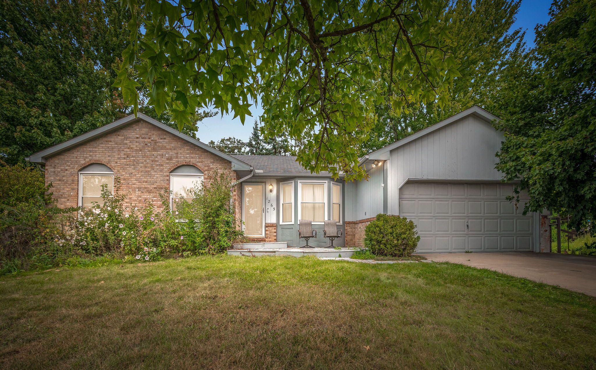 Harwood Cir, Saline, MI 48176