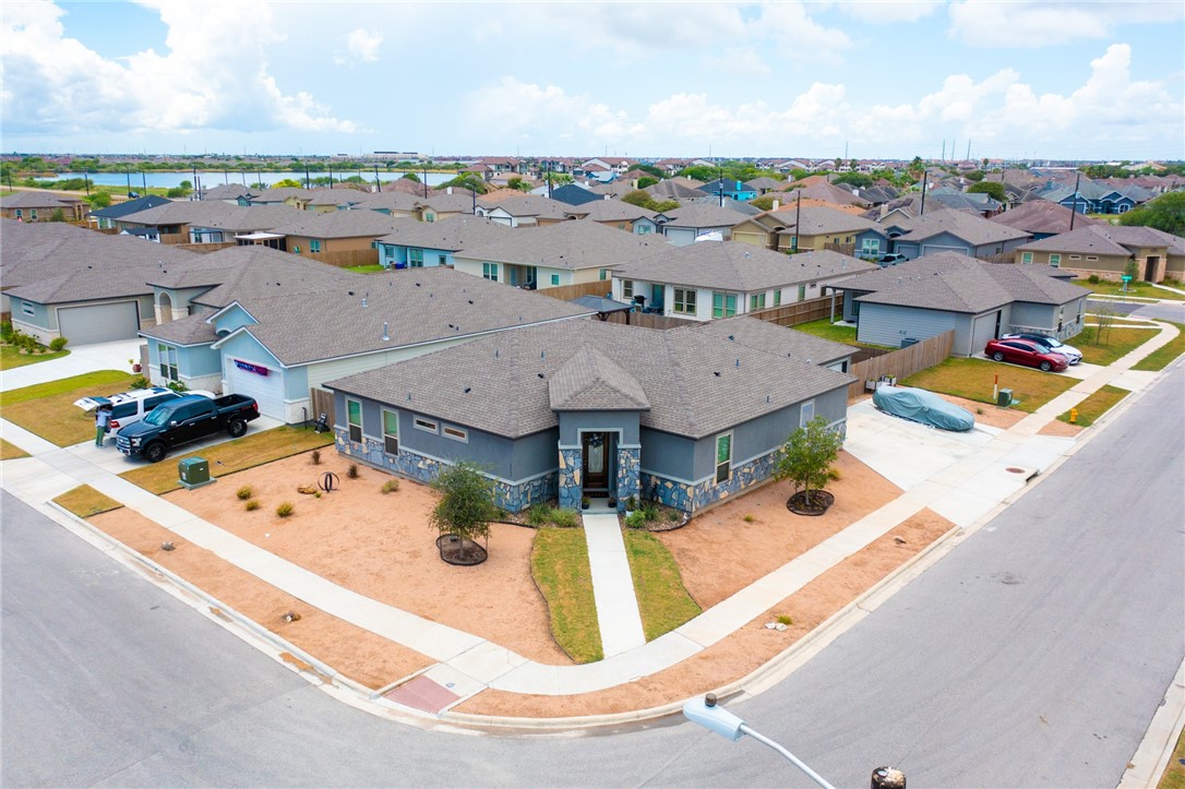 Piranha Dr, Corpus Christi, TX 78414