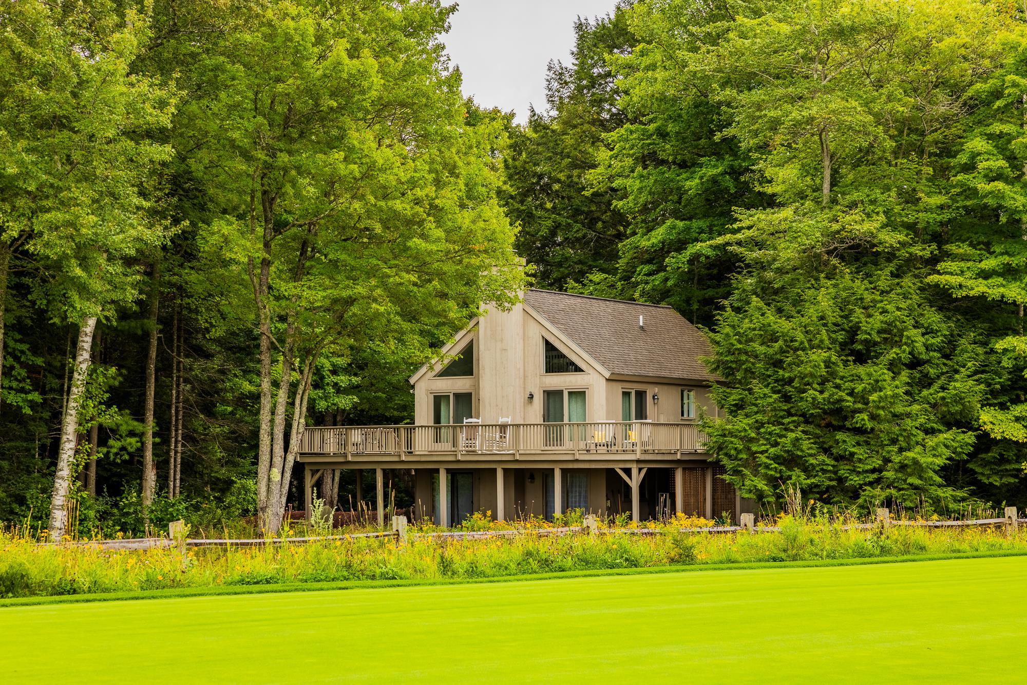 Troon Dr, Grantham, NH 03753