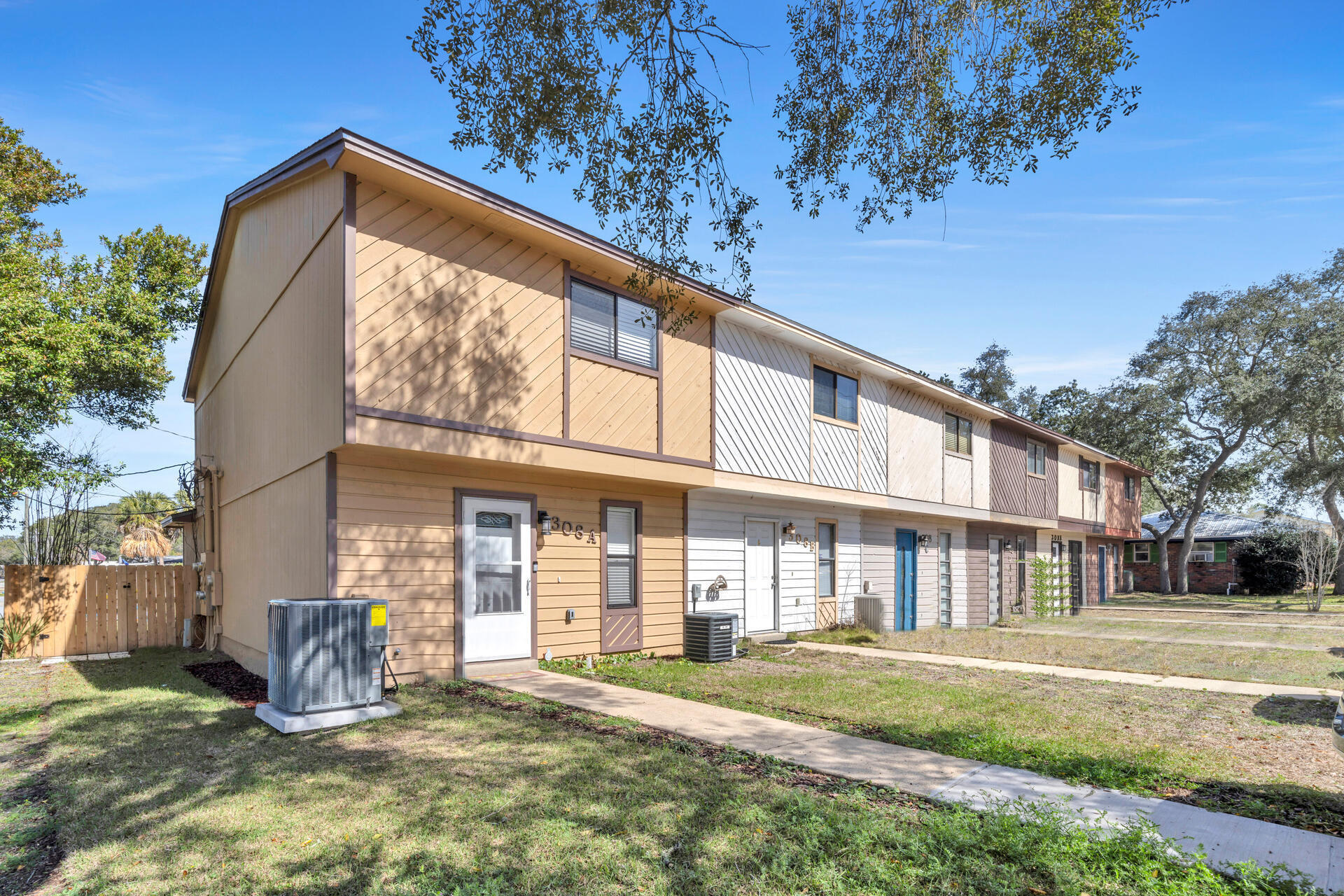 Woodrow St, Fort Walton Beach, FL 32547
