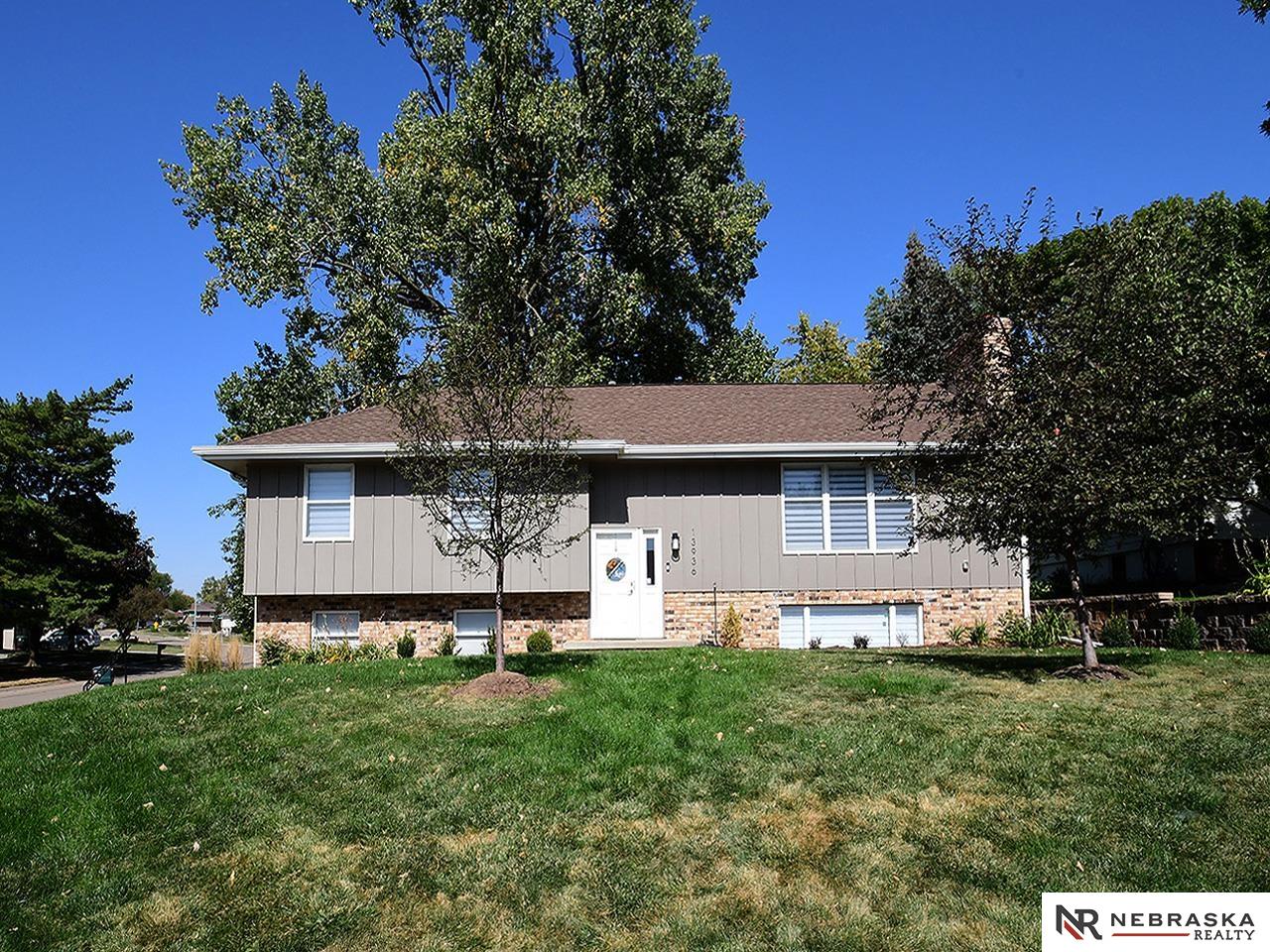 Pine St, Omaha, NE 68144