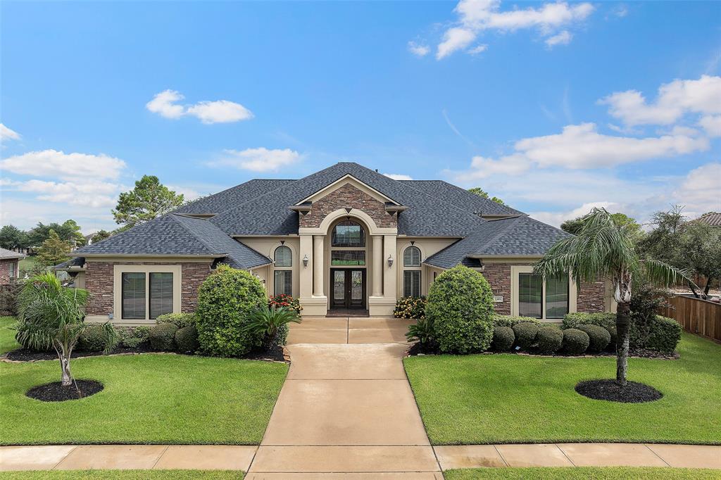 Bayfront Dr, Pearland, TX 77584