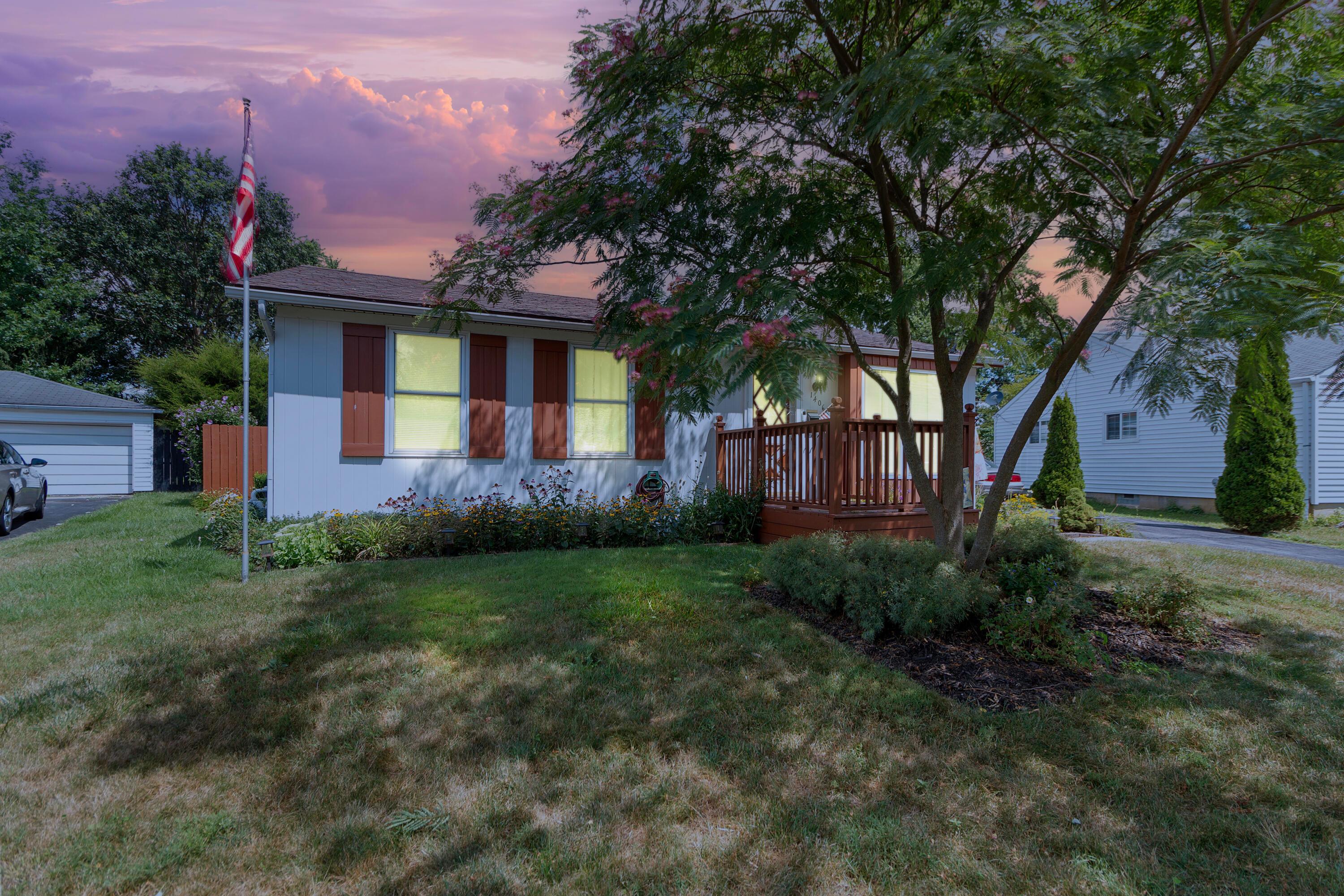 Archmere Sq, Columbus, OH 43229