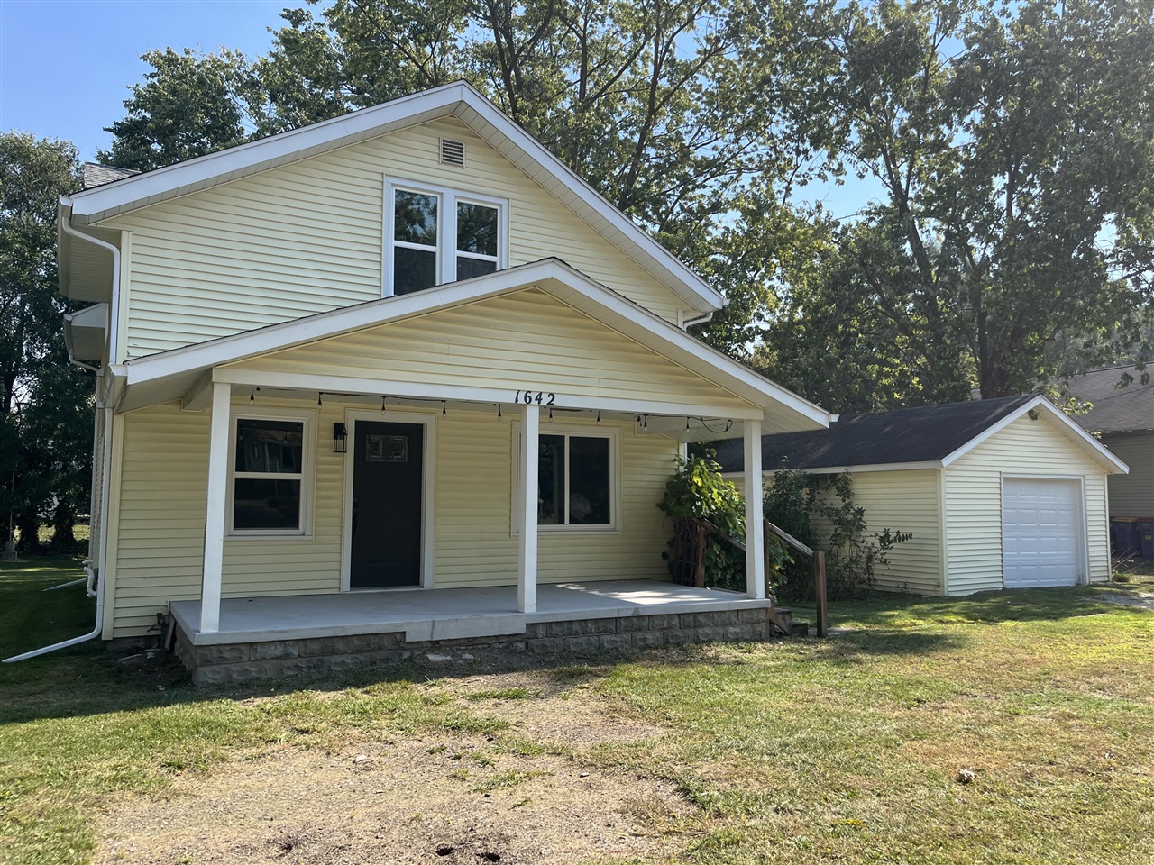 Bristol Ave, Grand Rapids, MI 49504