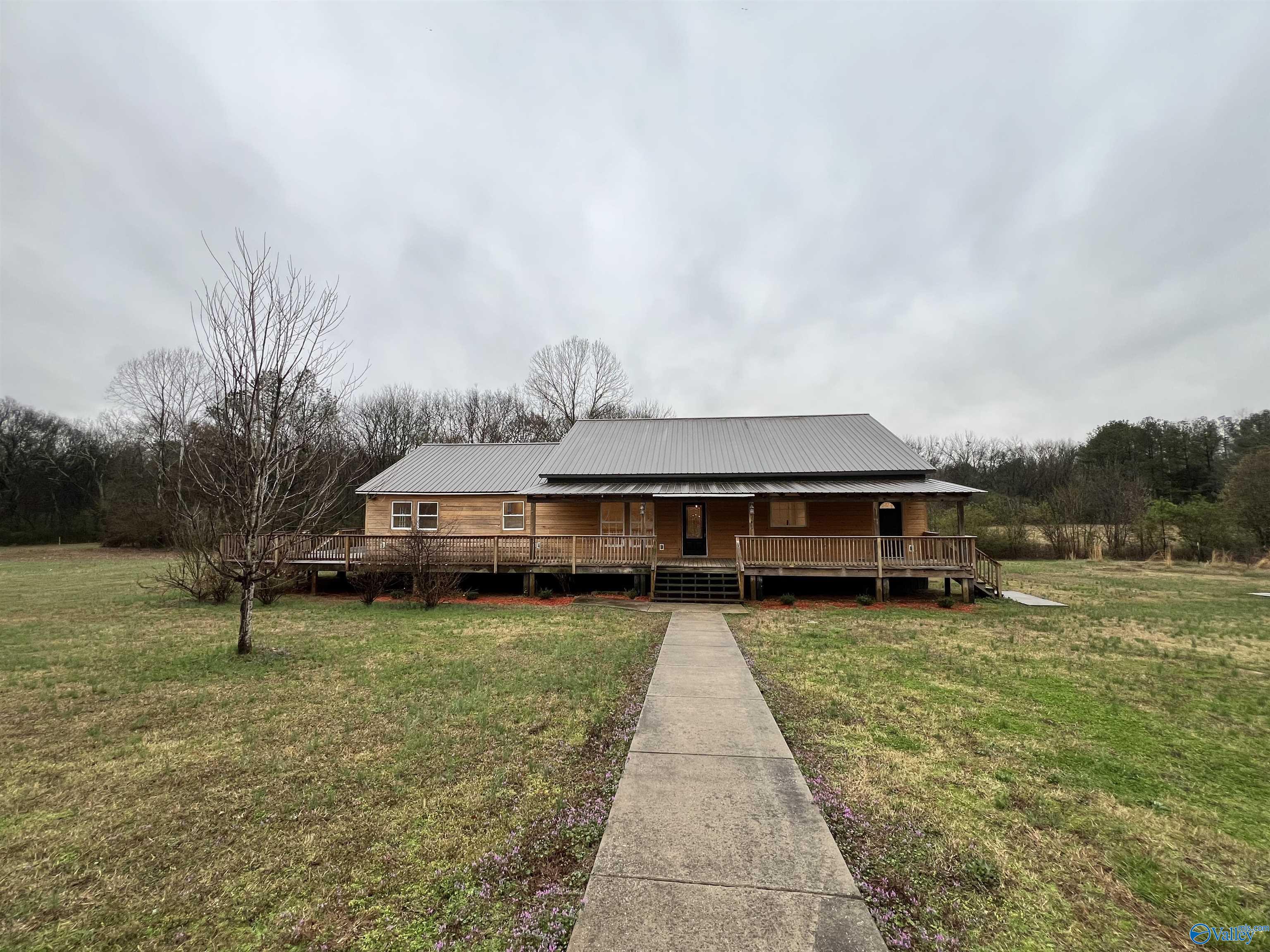 Brownsferry Rd, Athens, AL 35611