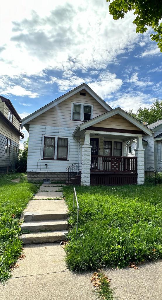 30th St, Milwaukee, WI 53209
